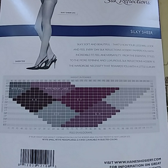 Set of 2 Hanes Silk Reflections Pantyhose - Picture 4 of 4